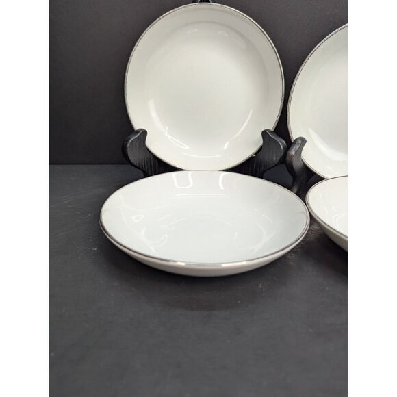 Royal M by Mitashoten Platinum Knight M109 Coupe Fruit Berry Bowl Set of 4 - Picture 2 of 8